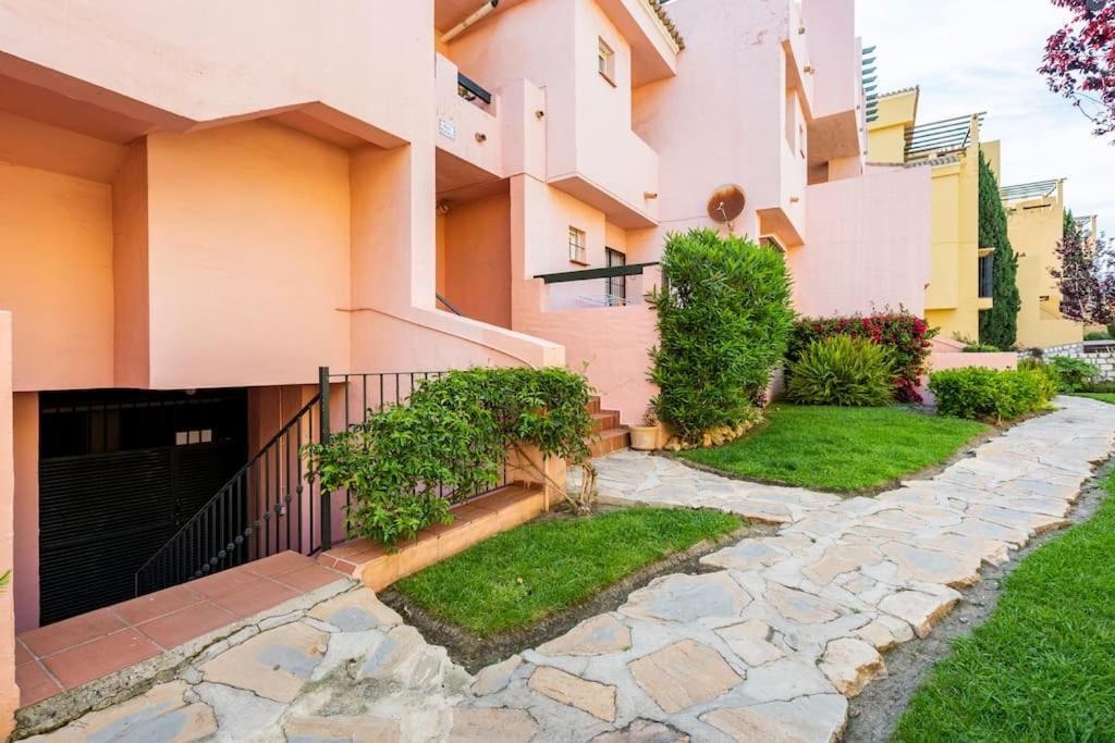 Apartamento En Marbella Guadalmina Primera Linea De Campo De Golf Los Cartujanos מראה חיצוני תמונה